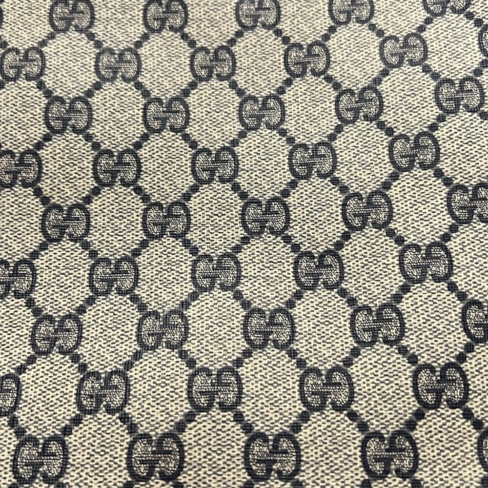 Authentic Gucci Oversized Document/Clutch - image 5